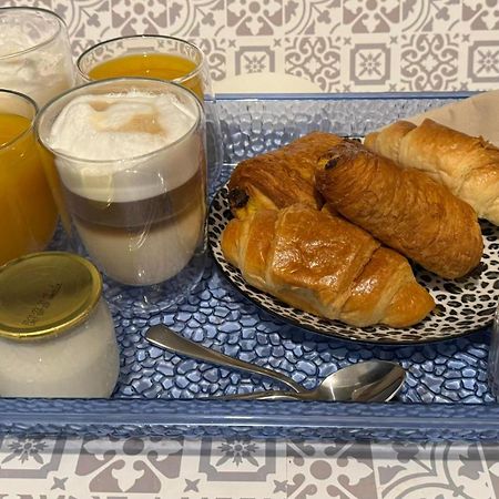 Near Castle Of Versailles Cozy Room With Breakfast And Parking Exterior foto